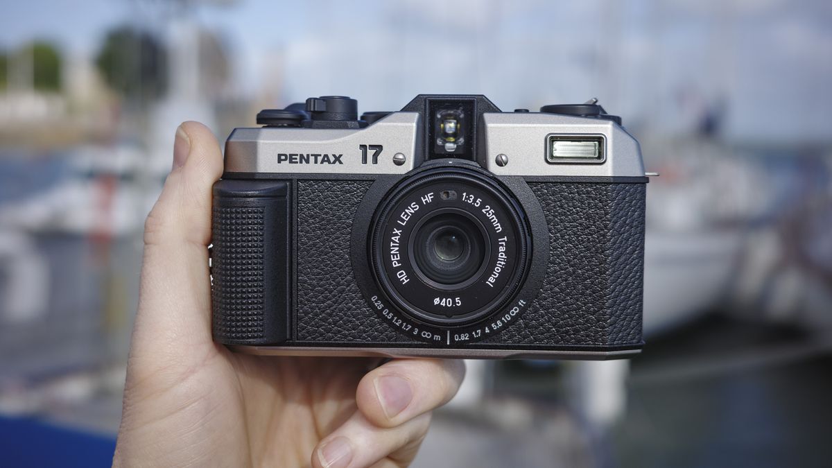 Pentax revive lo analógico con su primera cámara de película en más de 20 años, y el costoso paquete retro me ha convencido