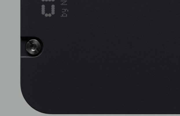 CMF Phone 1 presenta una placa posterior extraíble, lo que mejora las opciones de personalización
