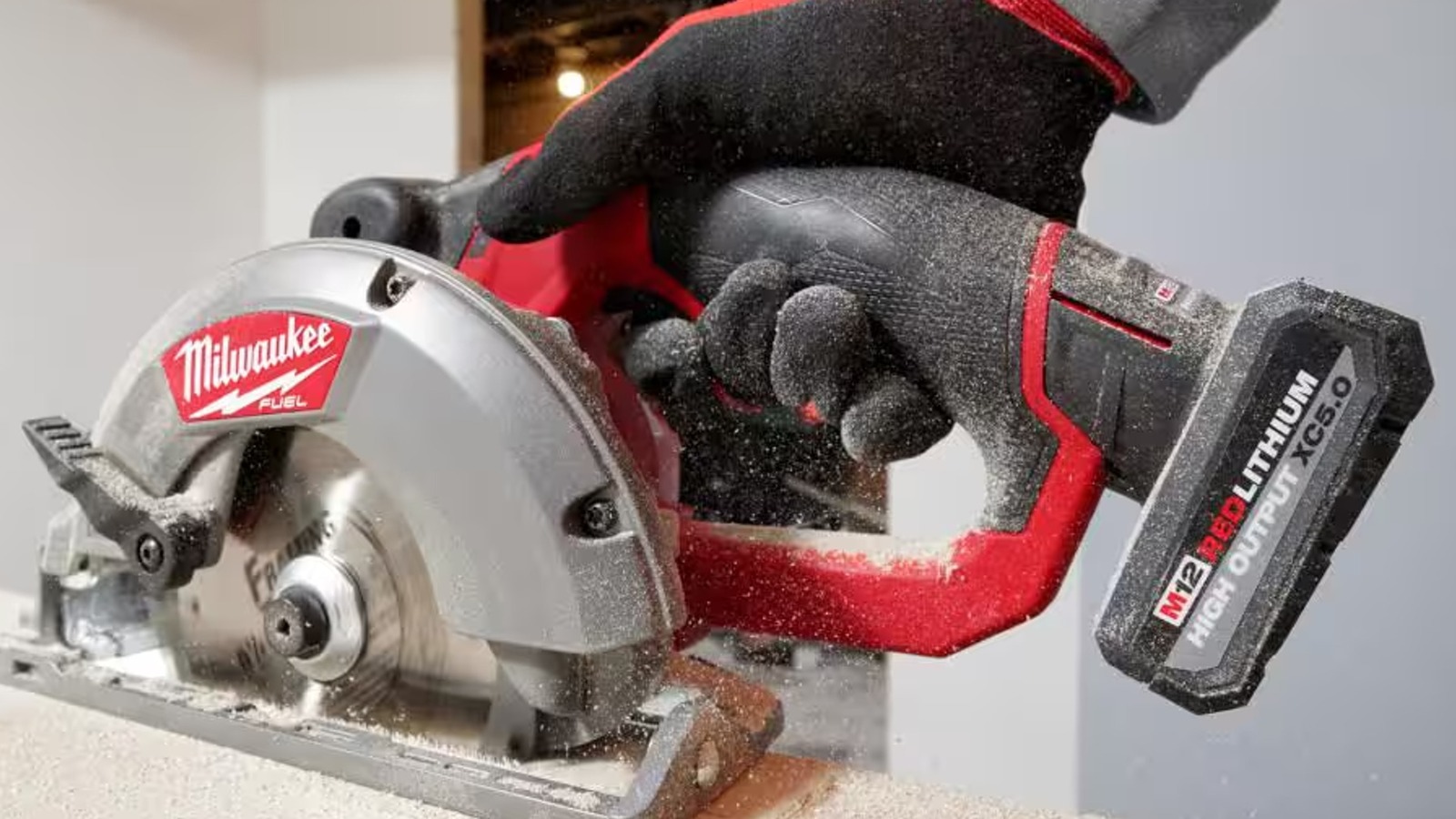 ¿Se pueden rastrear las baterías Milwaukee M12 y M18?  Lo que necesitas saber