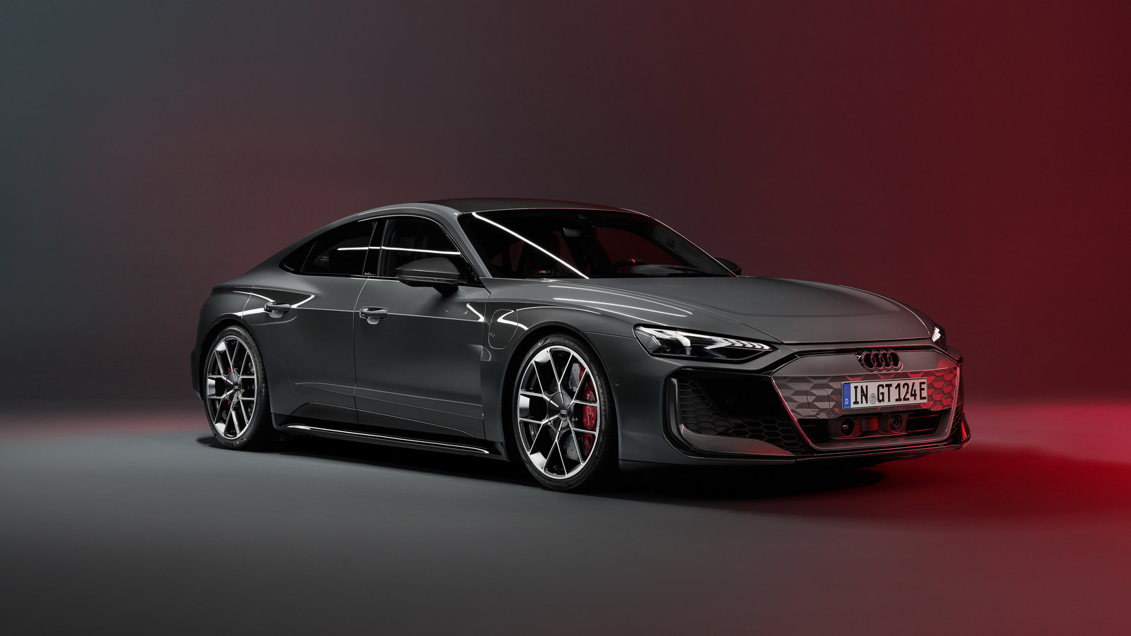 El Audi RS E-Tron GT Performance ofrece más autonomía y más potencia