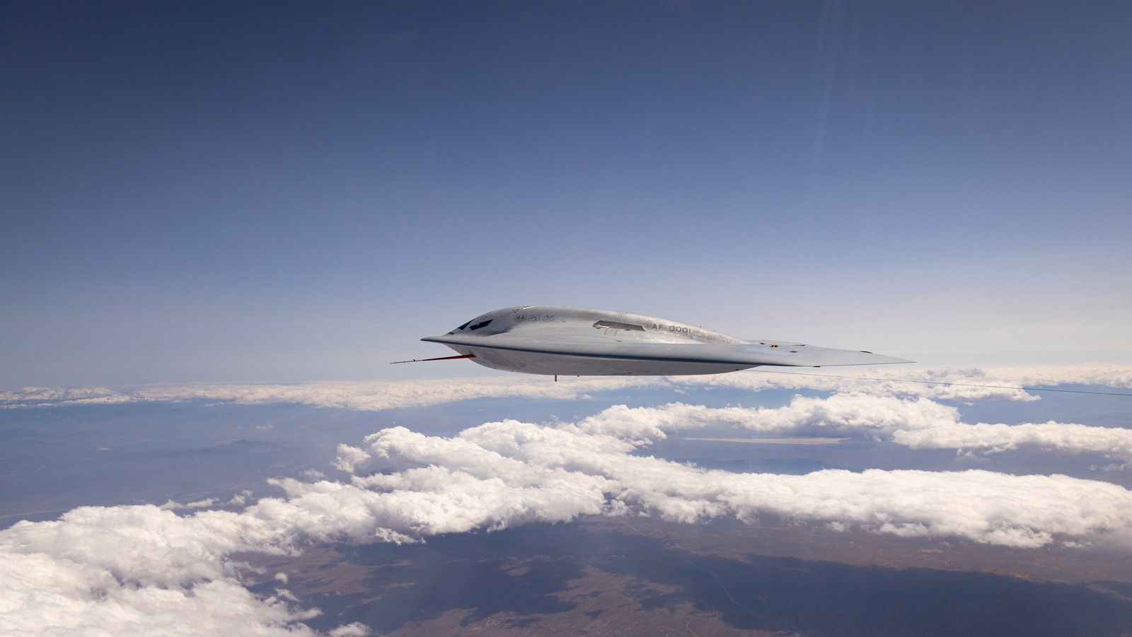 Por qué los motores gemelos del nuevo B-21 Raider siguen siendo un misterio