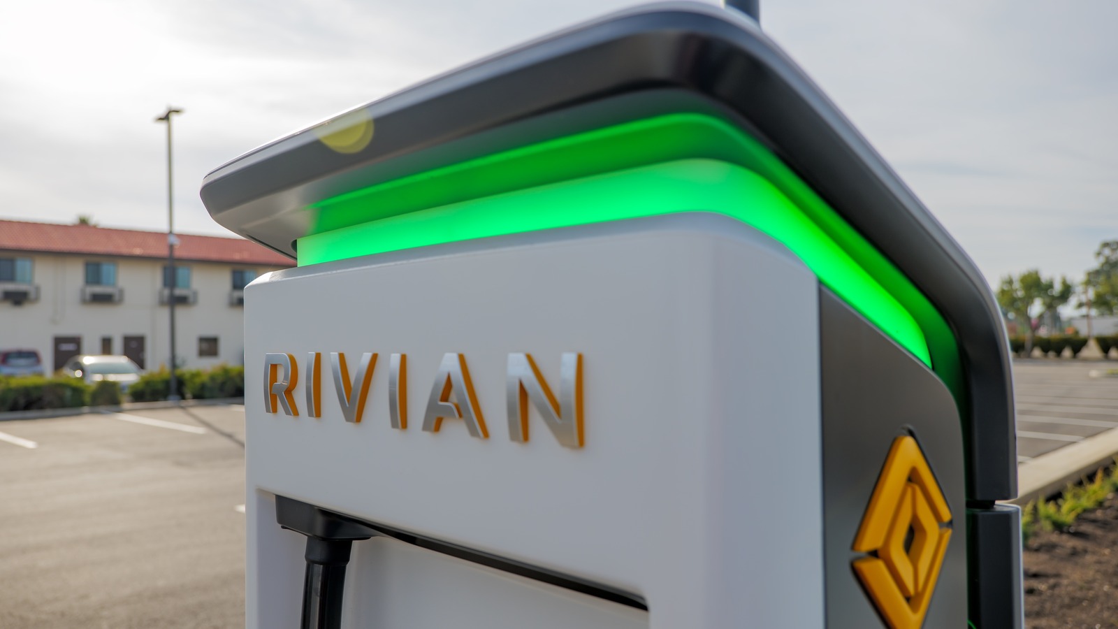 El planificador de viajes para vehículos eléctricos de Rivian está recibiendo una gran actualización y no necesitas un Rivian para usarlo