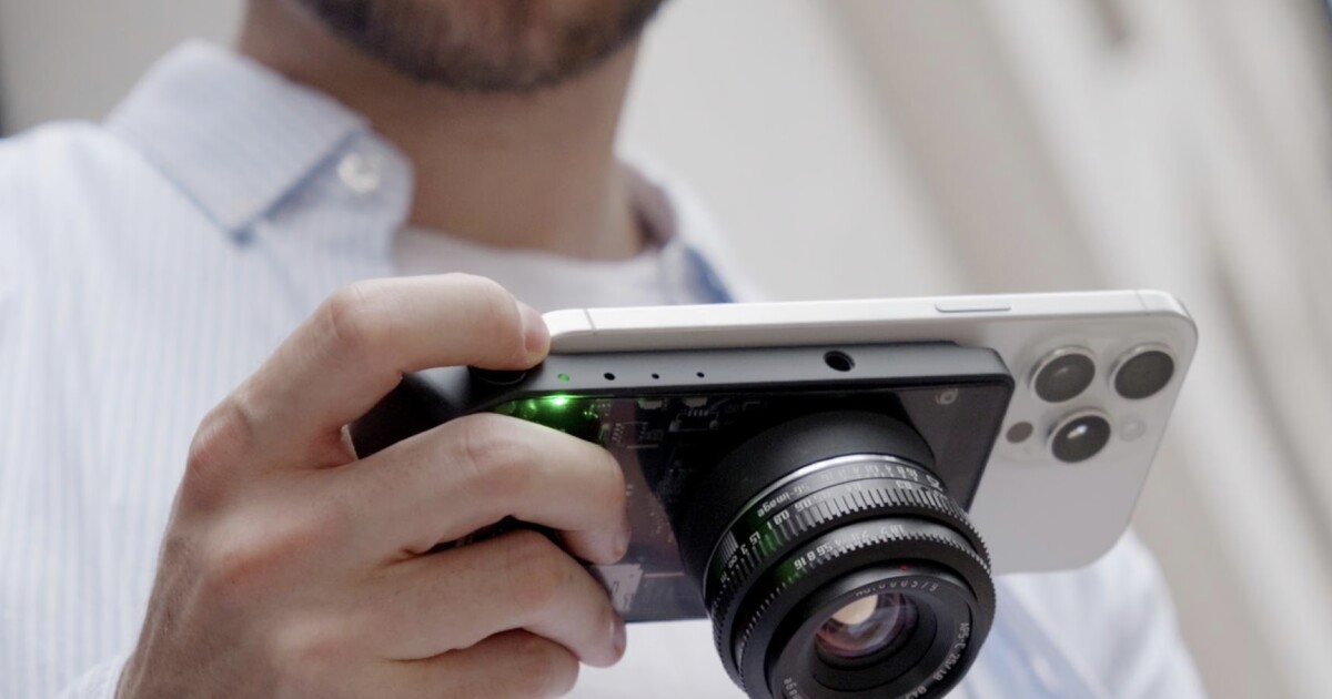 SwitchLens combina una cámara Micro Four Thirds con su teléfono inteligente