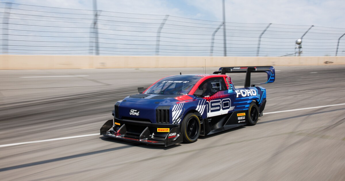 Ford se enfrenta a Pikes Peak con el monstruoso F-150 Lightning SuperTruck