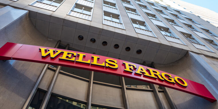 La “simulación de actividad del teclado” provoca el despido de empleados de Wells Fargo