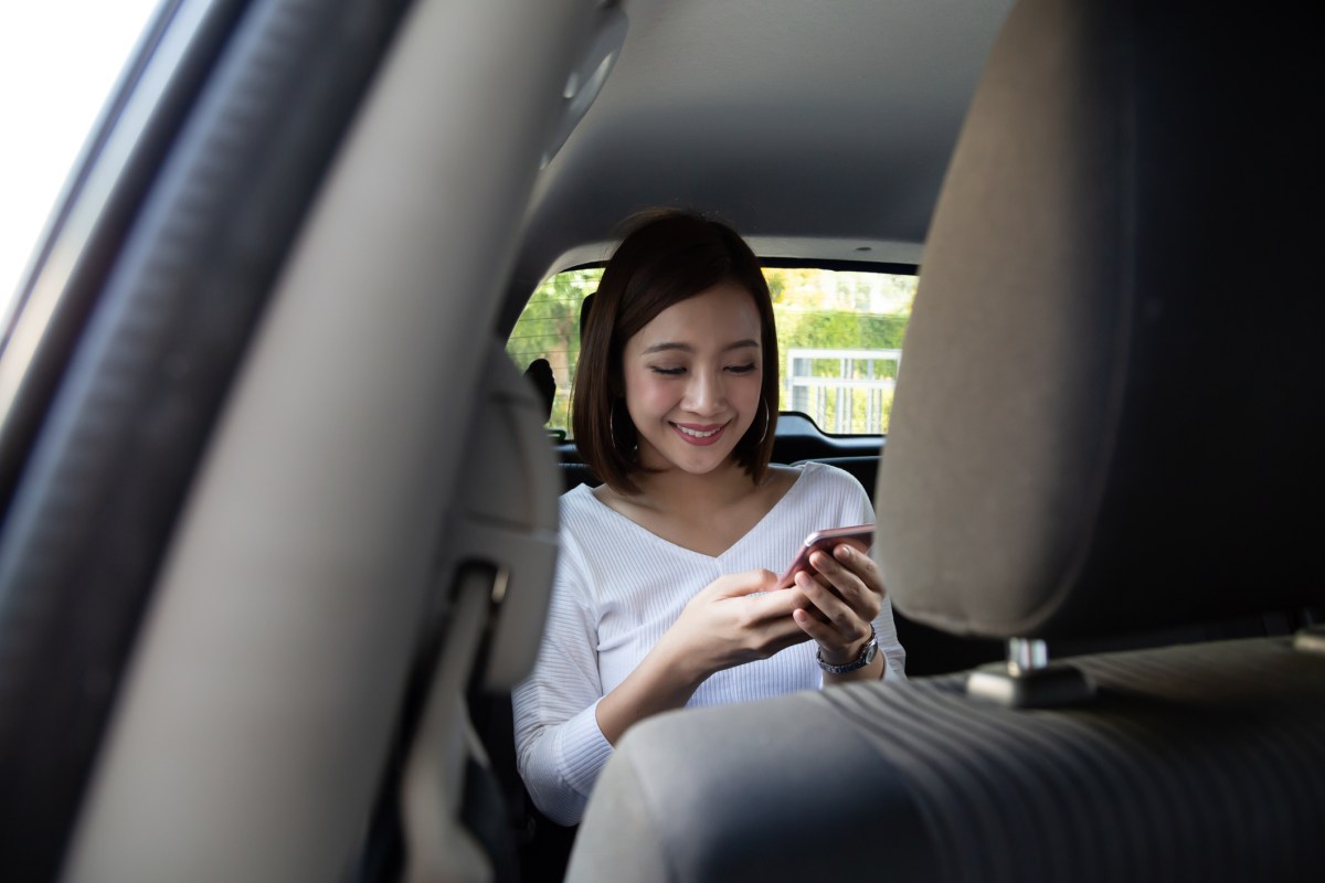 Uber para adolescentes ha reavivado un viejo debate sobre las huellas dactilares de los conductores
