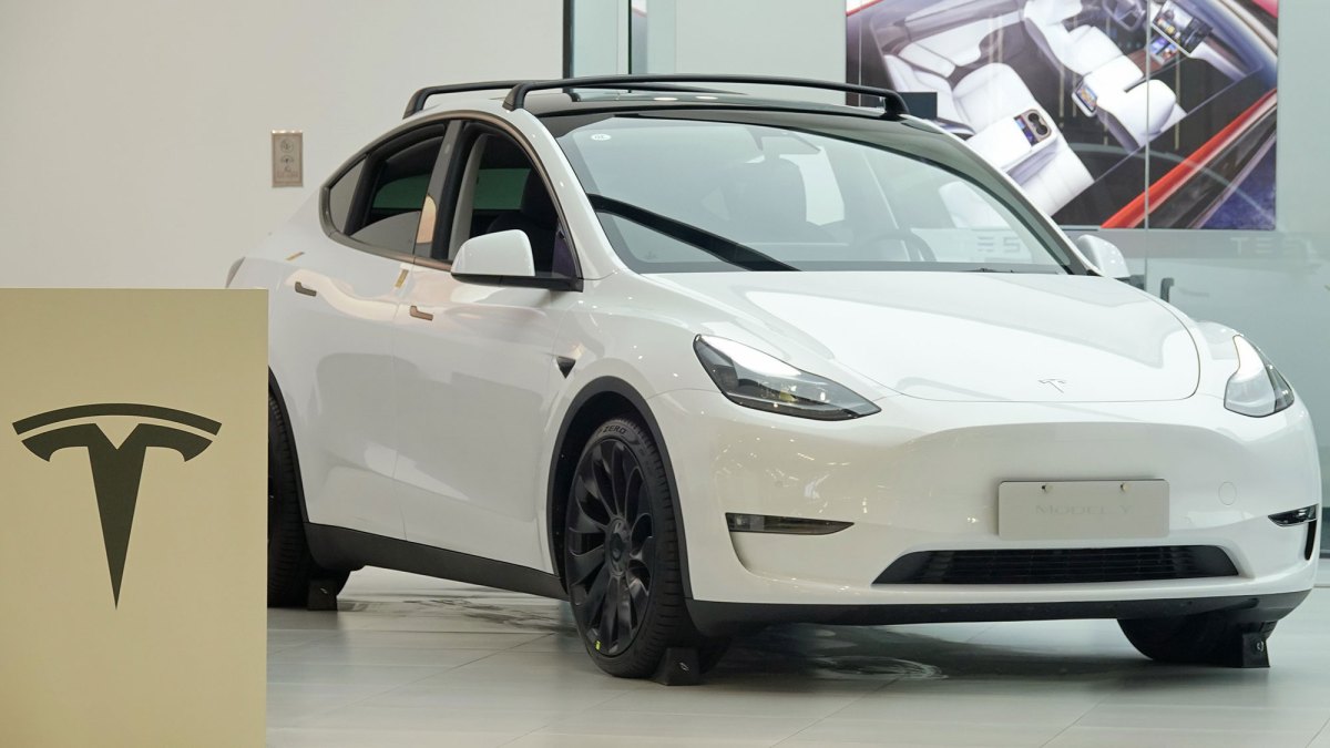 Tesla entra en la lista de compras del gobierno chino