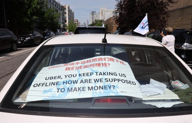 Uber, Lyft y DoorDash podrán seguir clasificando a los conductores como contratistas en California