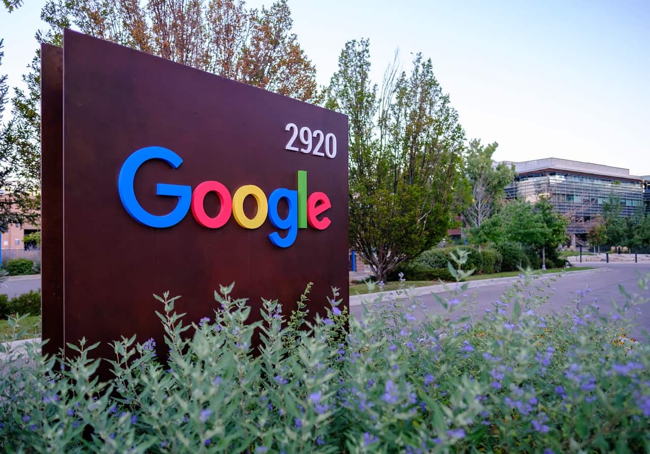 Las emisiones de carbono de Google aumentan un 48% y ponen en riesgo su objetivo para 2030