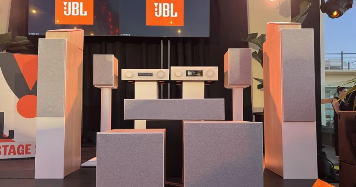 JBL quiere que te deshagas de tu barra de sonido por su nueva y asequible línea de cine en casa