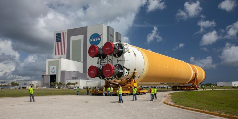 Informe de cohetes: ABL pierde su segundo propulsor; Falcon 9 recibe autorización para volver a volar