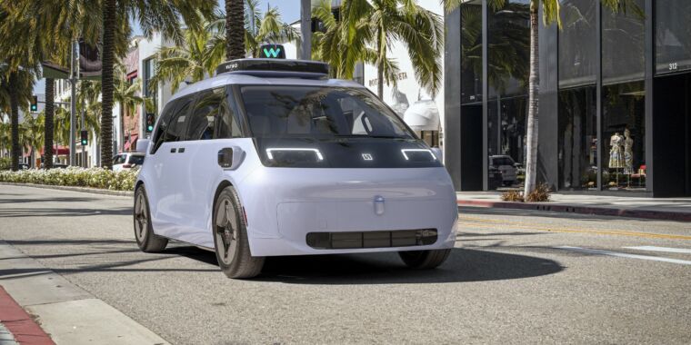 Alphabet invierte otros 5.000 millones de dólares en la startup de conducción autónoma Waymo