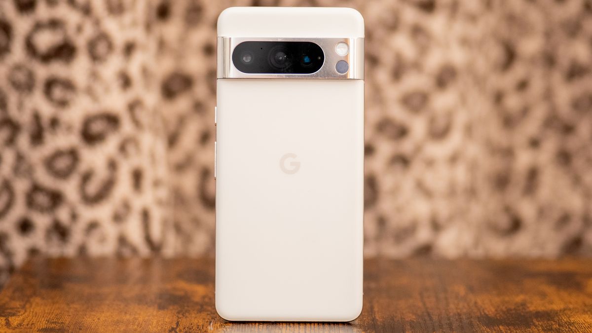 Informe: El Pixel 9 Pro XL de Google podría tener casi el mismo tamaño que el Galaxy S24 Ultra