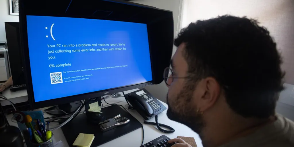 La hora y dieciocho minutos que bloquearon millones de ordenadores Windows en todo el mundo