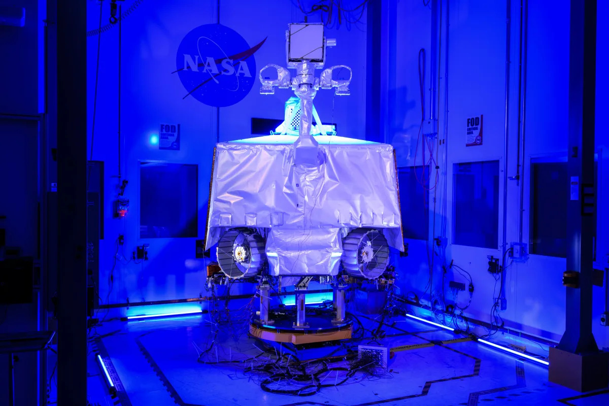 La NASA cancela su proyecto VIPER que pretendía buscar hielo en la Luna