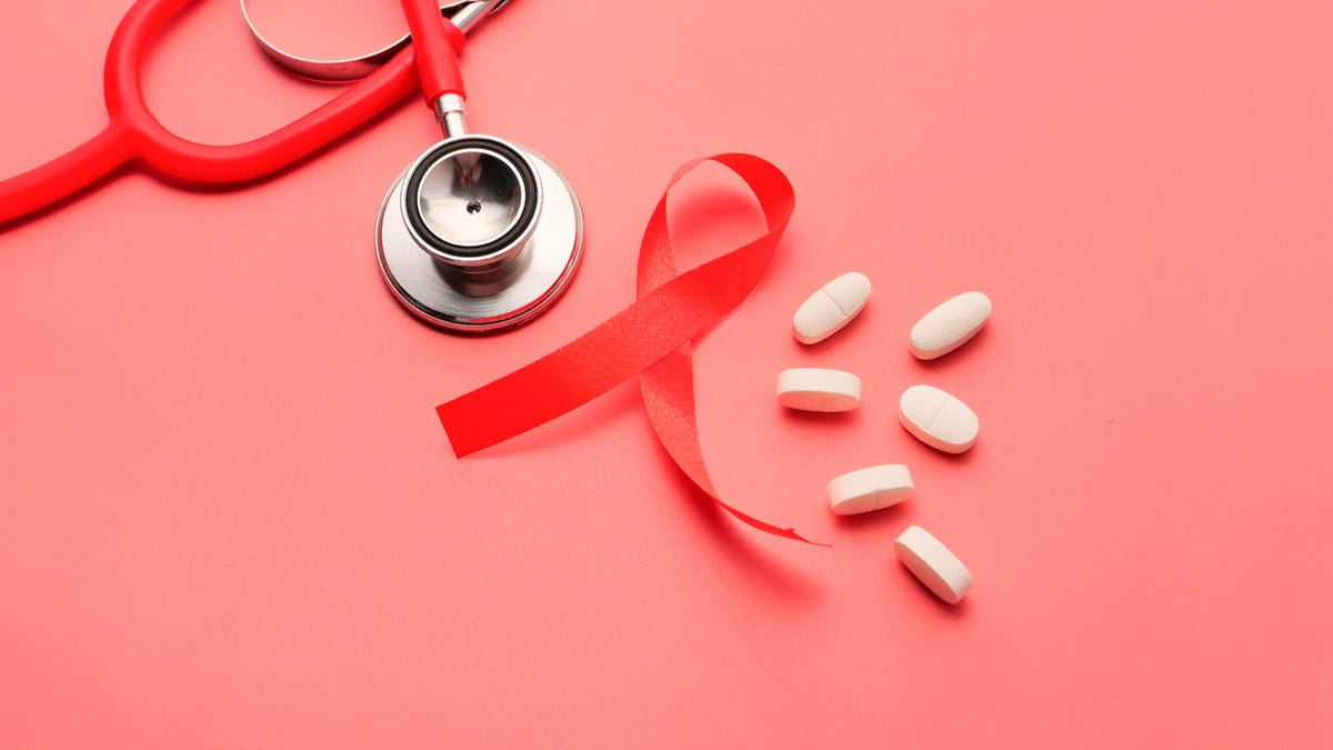 Pruebas de VIH: cómo obtener una prueba de VIH casera gratuita, quién debería hacérsela y más