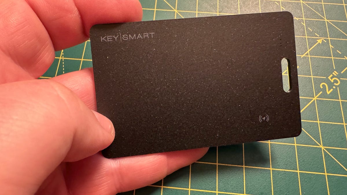 Encontré la mejor alternativa de billetera Airtag que también funciona con Android, y tiene un buen precio