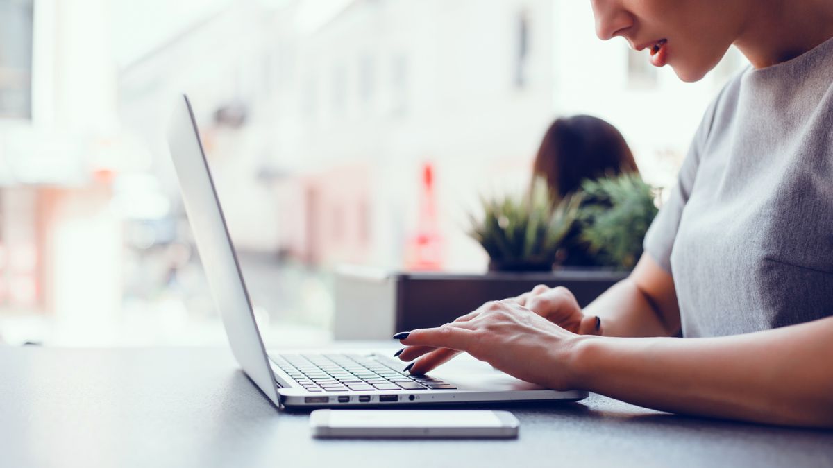 ¿Te ha salido un teclado mariposa defectuoso en tu MacBook? Se espera que Apple finalmente empiece a pagar