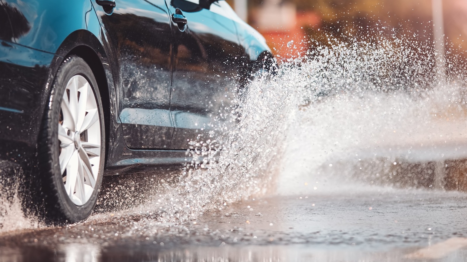 ¿Qué es un protector contra salpicaduras de motor y es fácil de instalar?