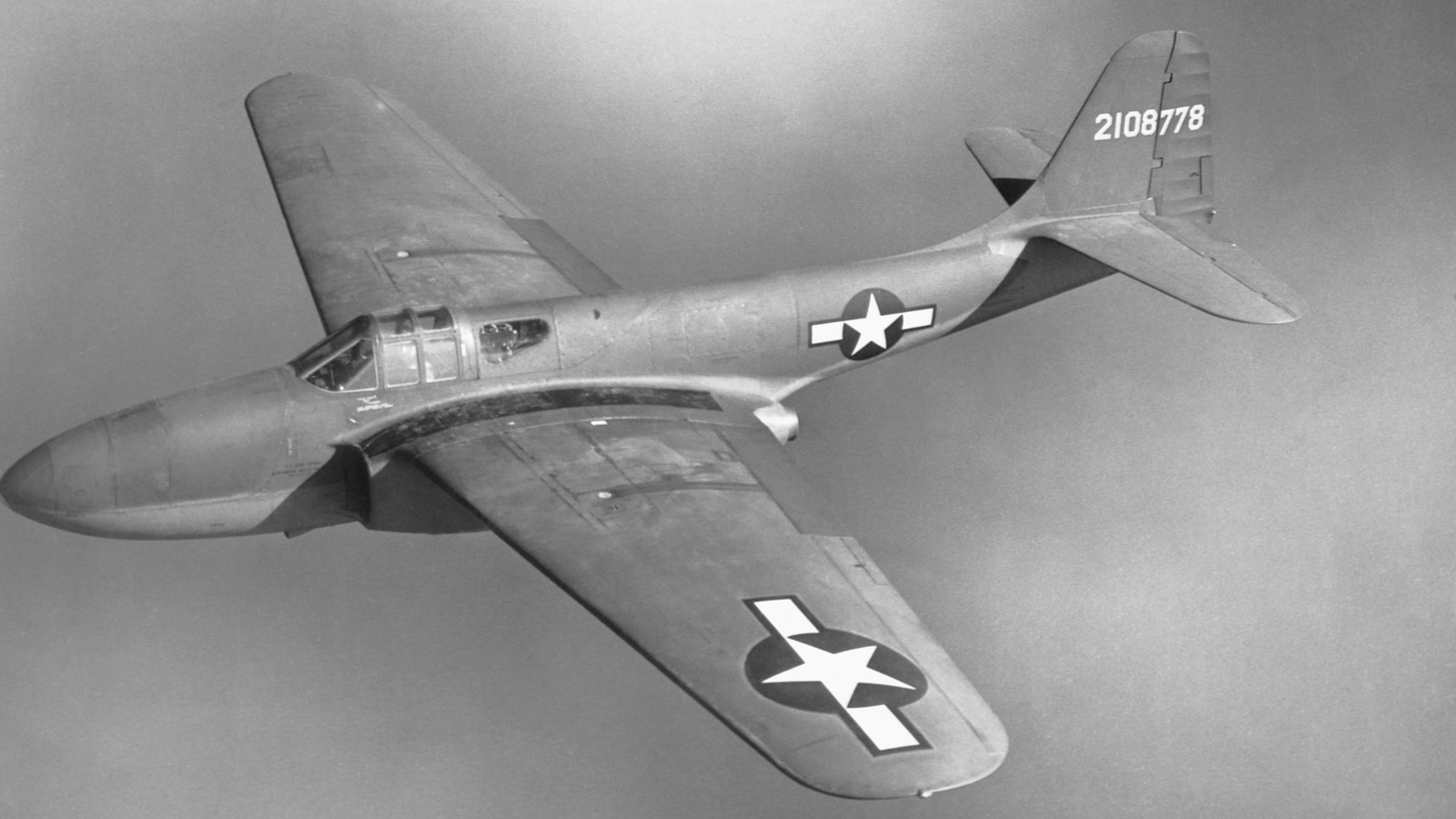 La historia del primer avión de combate de Estados Unidos