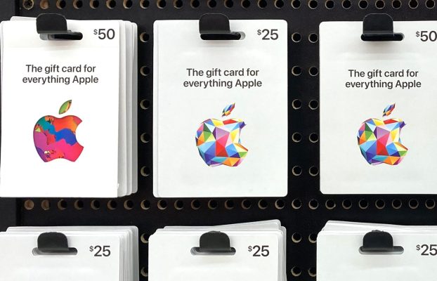Cómo canjear una tarjeta de regalo de Apple mediante Wallet en iPhone