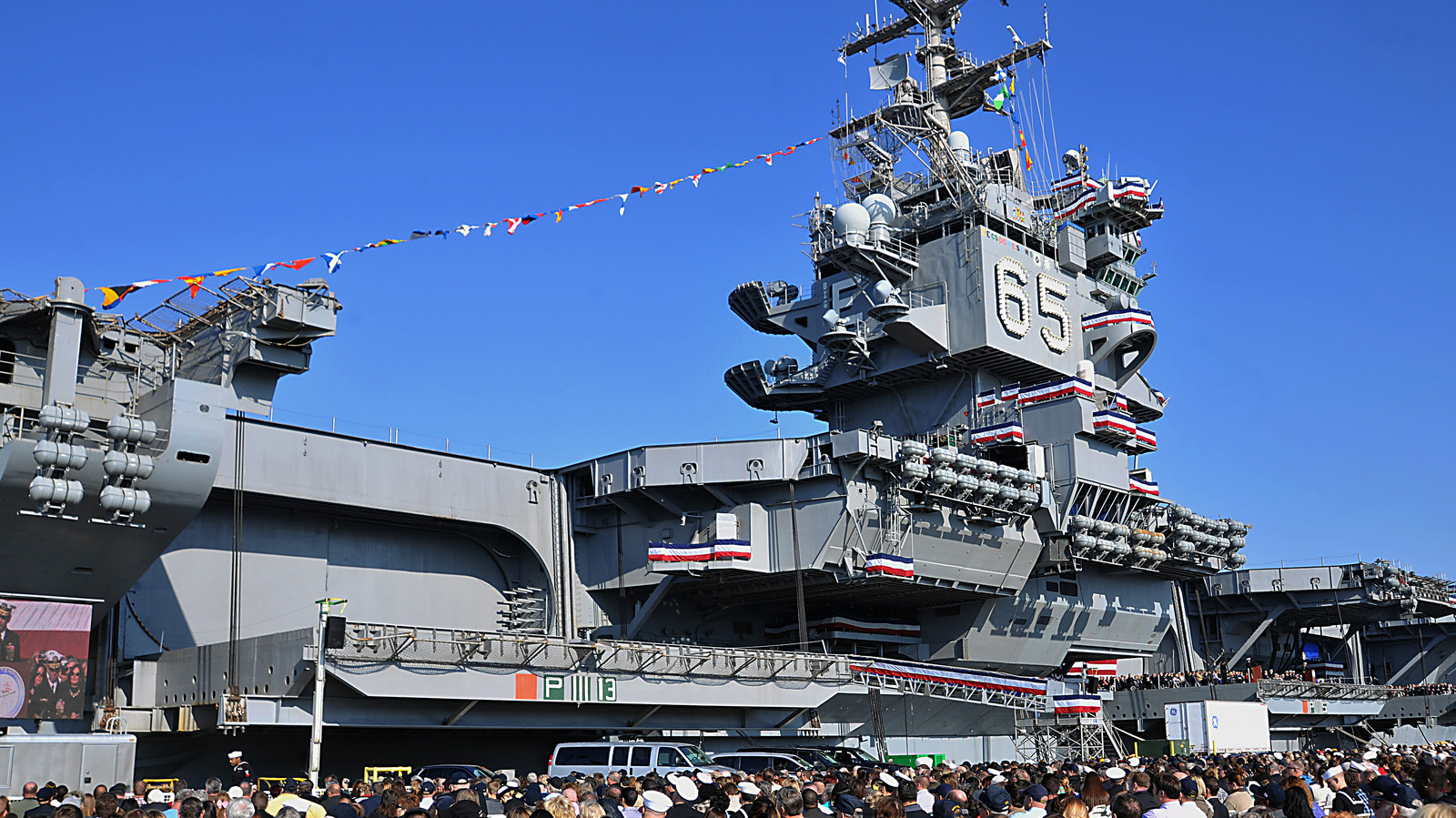 Todo lo que necesitas saber sobre el USS Enterprise (CVN-65)