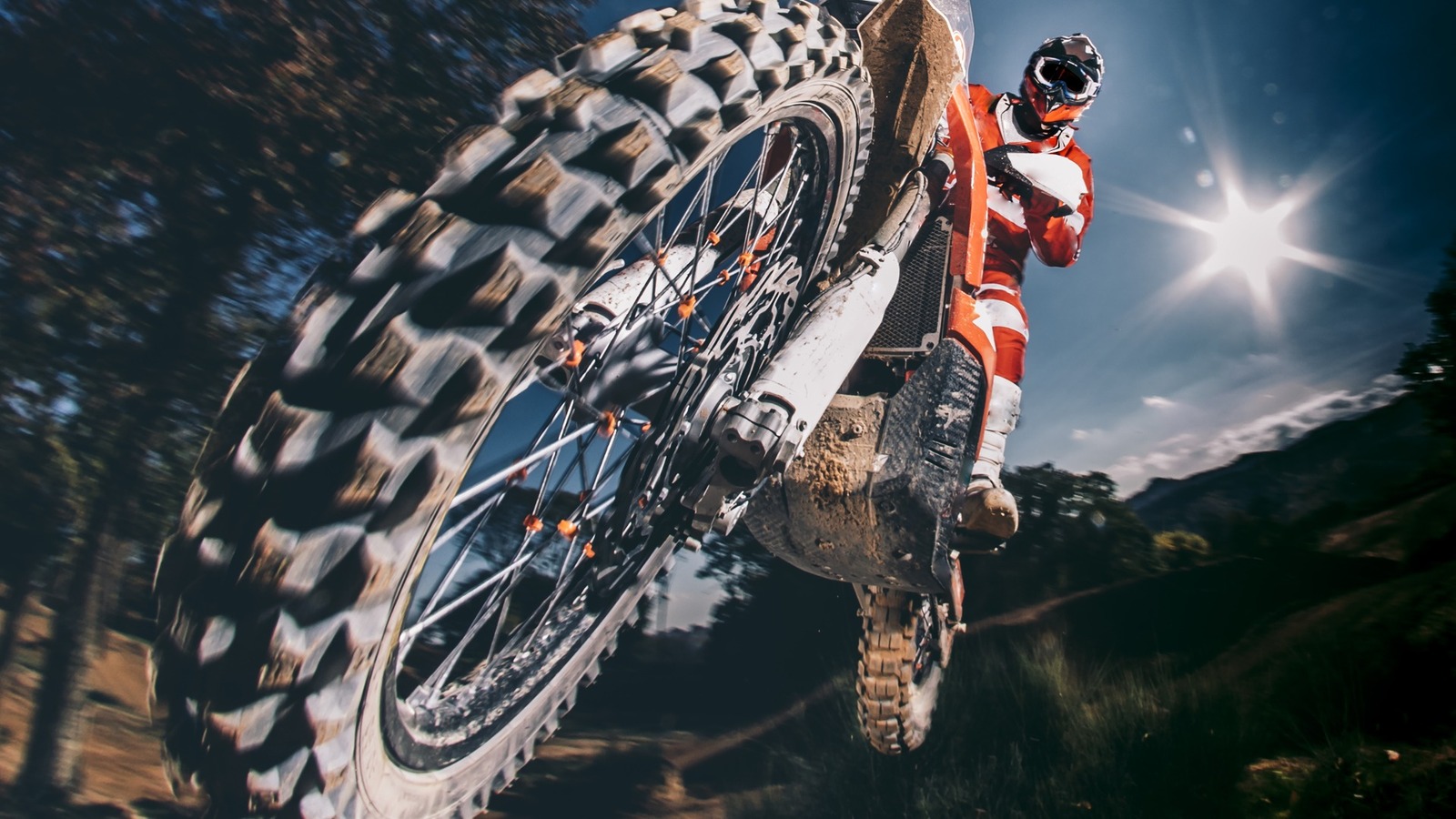 ¿Qué PSI deben tener los neumáticos de una moto de cross? Cómo determinar la presión de los neumáticos