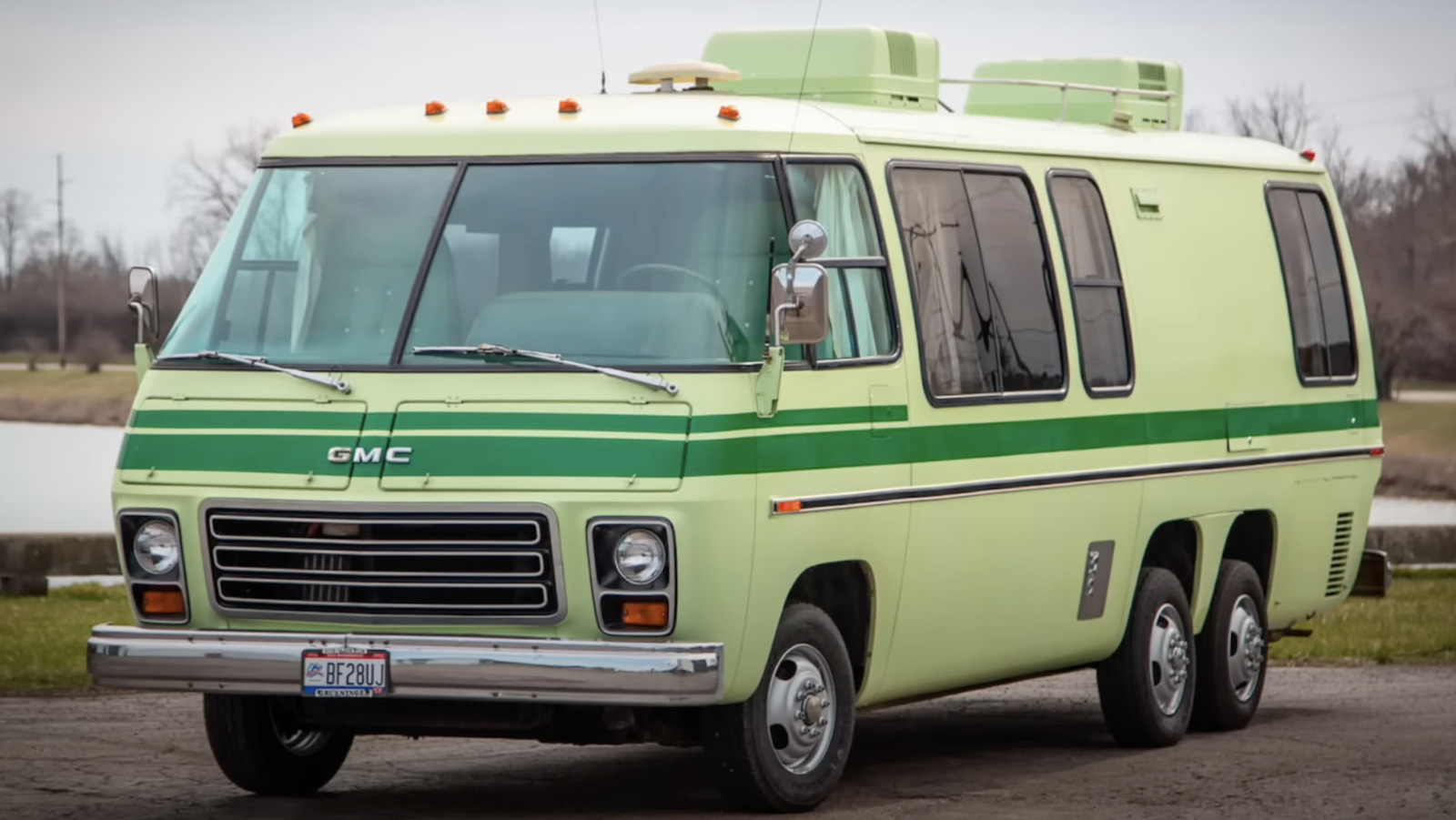 La peor idea de diseño de RV de los años 70 implicaba arrojar desechos humanos por el escape