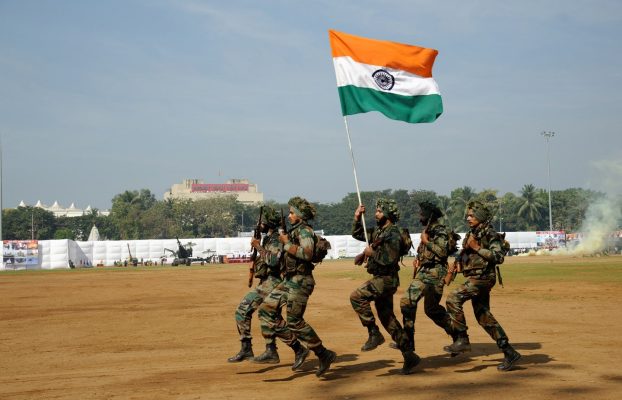 India supera hito de producción de defensa, marcando un cambio hacia la autosuficiencia