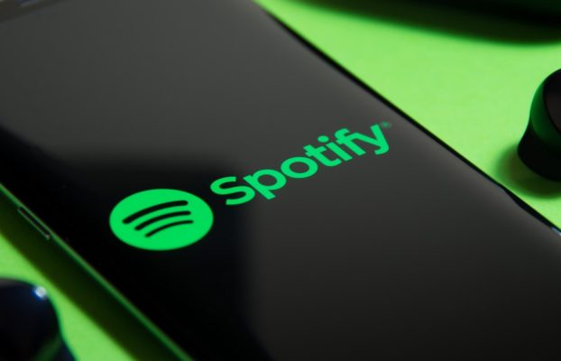 Spotify pagó récord de millones de dólares en 2024