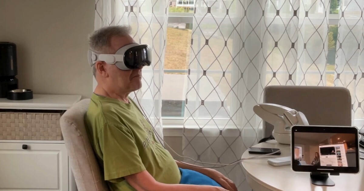Interfaz cerebral mínimamente invasiva que controla Apple Vision Pro