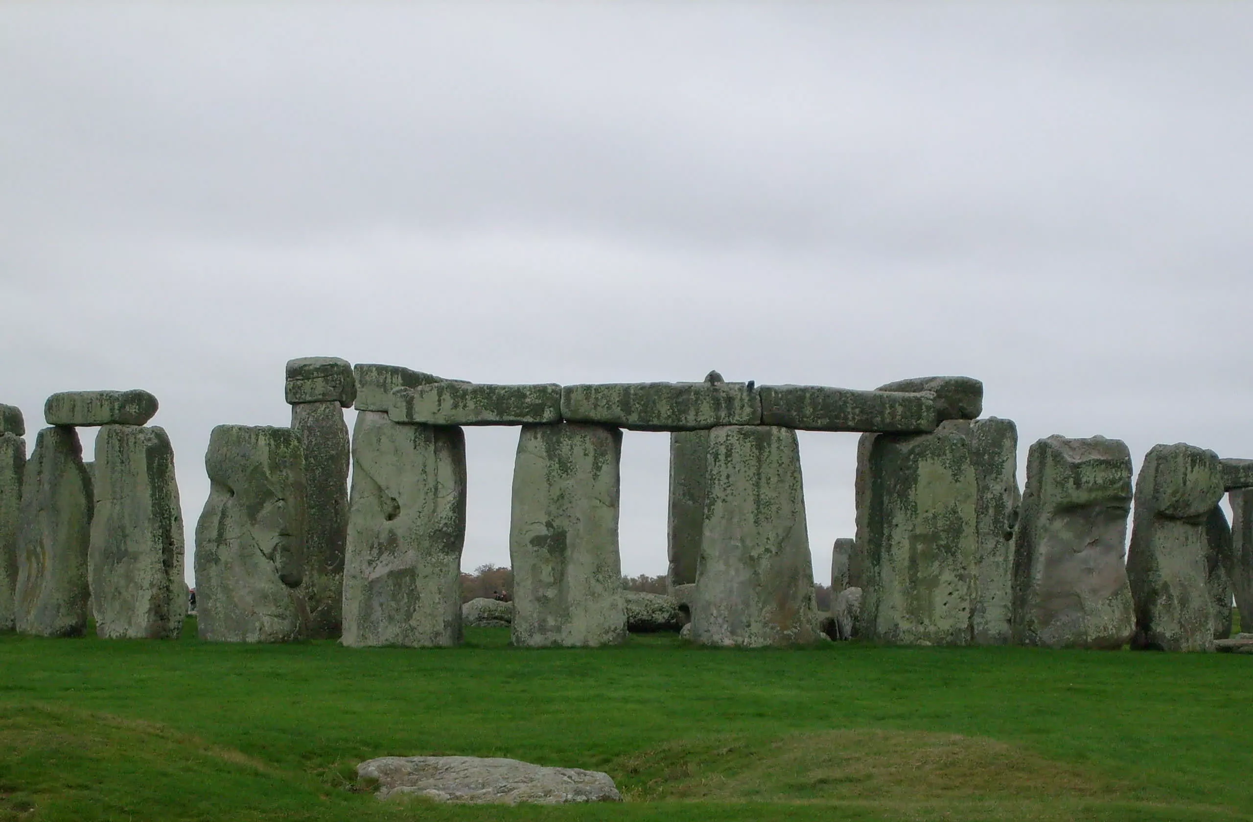 La piedra del altar de Stonehenge se originó en Escocia, a cientos de kilómetros de distancia.