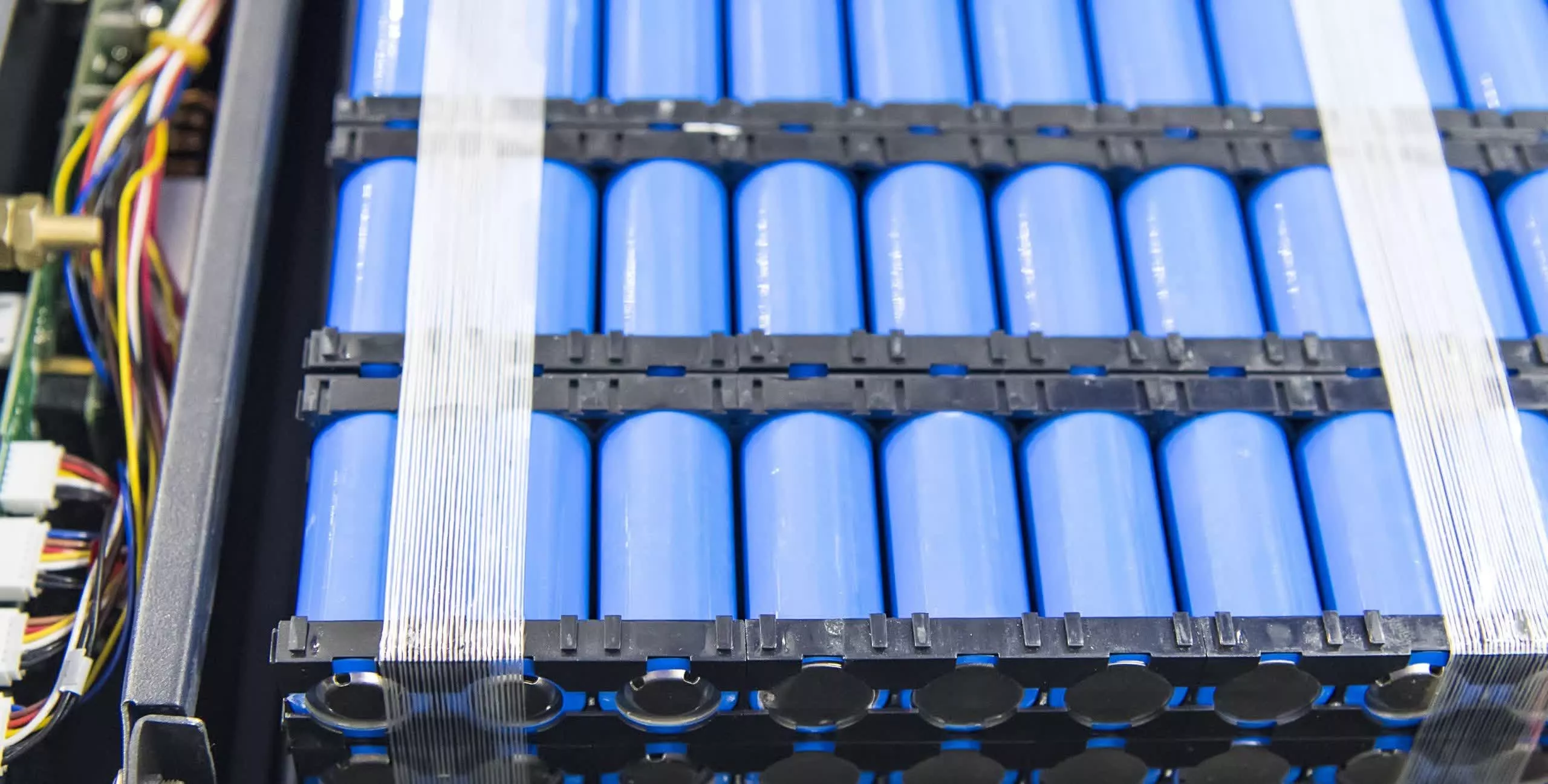 La revolucionaria batería de 820 Wh/kg reemplaza el níquel y el cobalto por el manganeso
