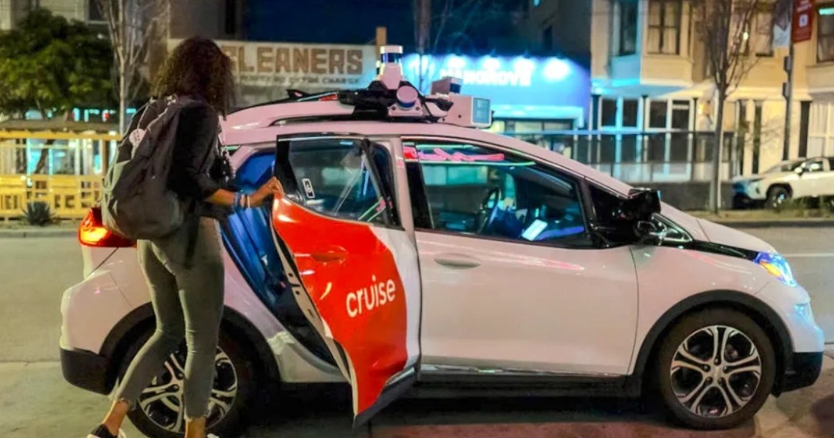 Uber se manejará solo y entra al mundo de los robotaxis