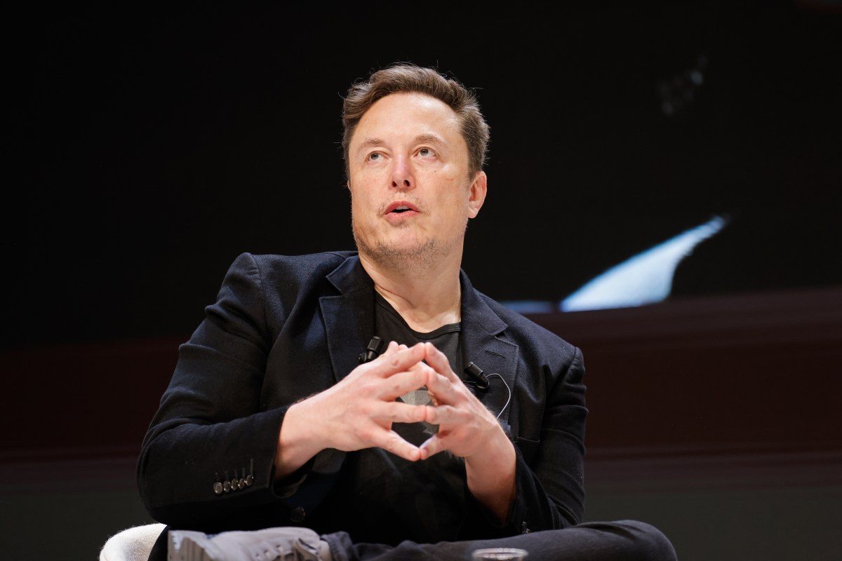 Musk se enfrenta a los vecinos en el exclusivo suburbio de Austin