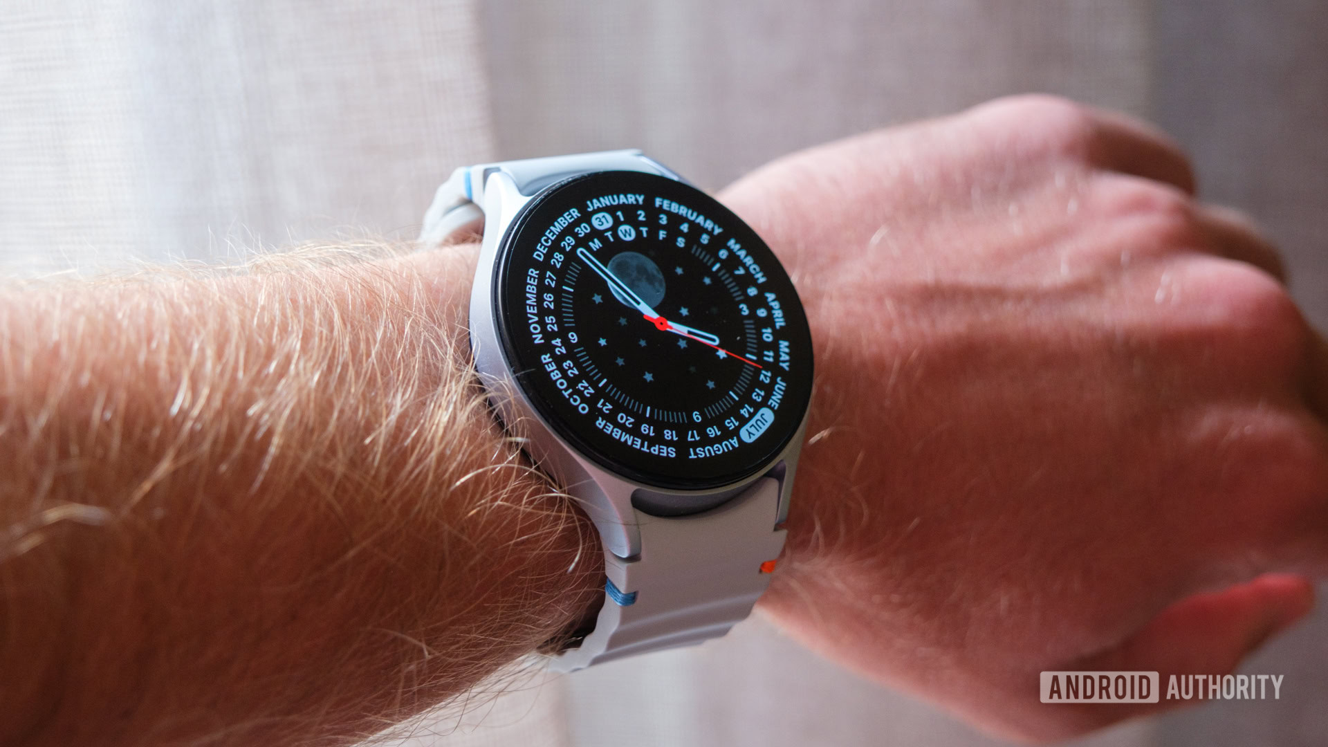 Notificaciones de actividad no deseadas del Galaxy Watch 7 generan quejas