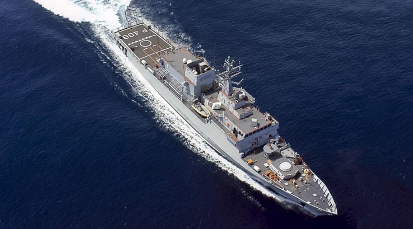 Se corta el acero para el primero de los cuatro OPV de la Armada italiana