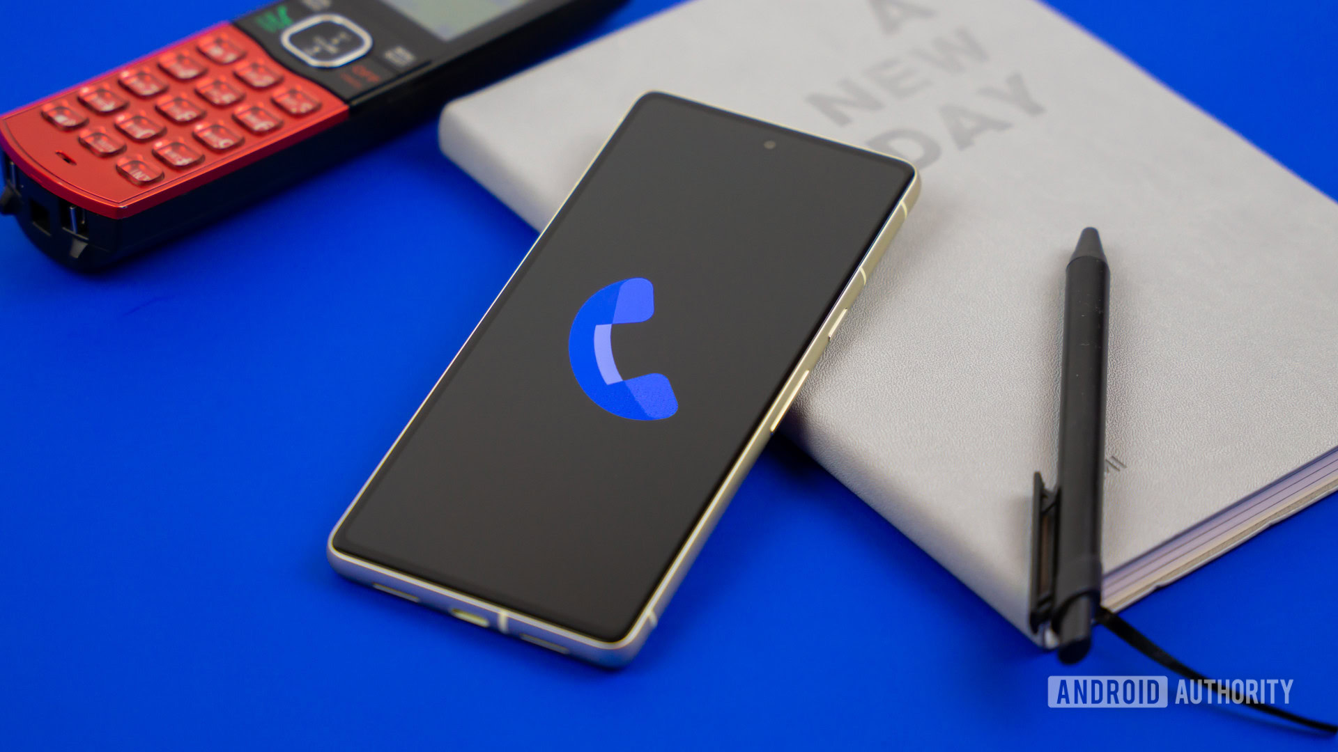 La aplicación de teléfono de Google obtiene un inesperado rediseño inspirado en Android 16 (APK Tavepdown)