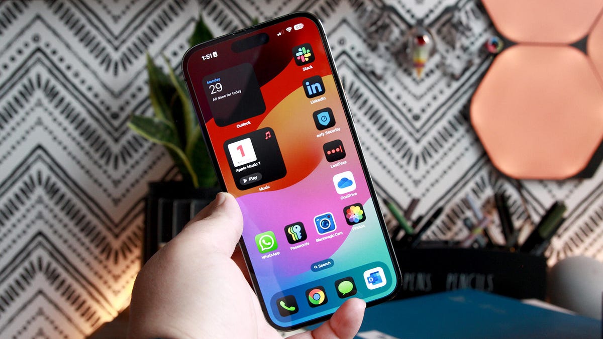 ¿Acabas de instalar iOS 18.2? Deberías probar estas 4 configuraciones de iPhone primero