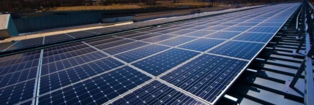 La red eléctrica de EE. UU. incorpora baterías a un ritmo diez veces superior al del gas natural en el primer semestre de 2024