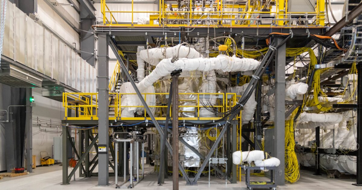 Comienza la construcción del primer reactor nuclear de Generación IV aprobado oficialmente en EE.UU.