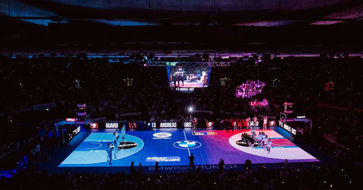 El espectacular baloncesto animado con LED «GlassFloor» encuentra su hogar en Múnich