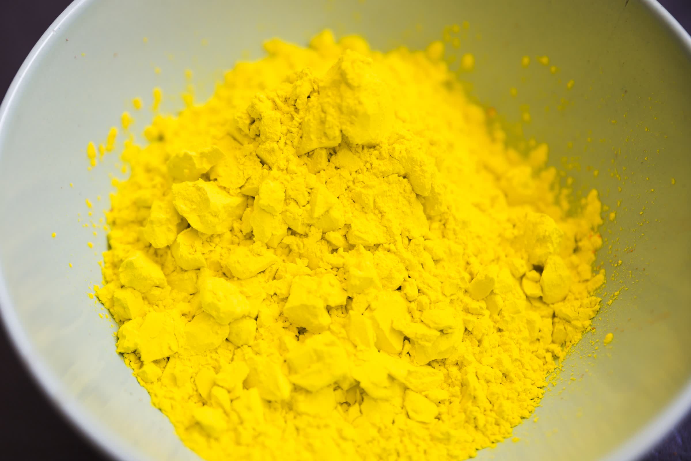 Un colorante alimentario común utilizado en las patatas fritas puede hacer que la piel sea temporalmente transparente