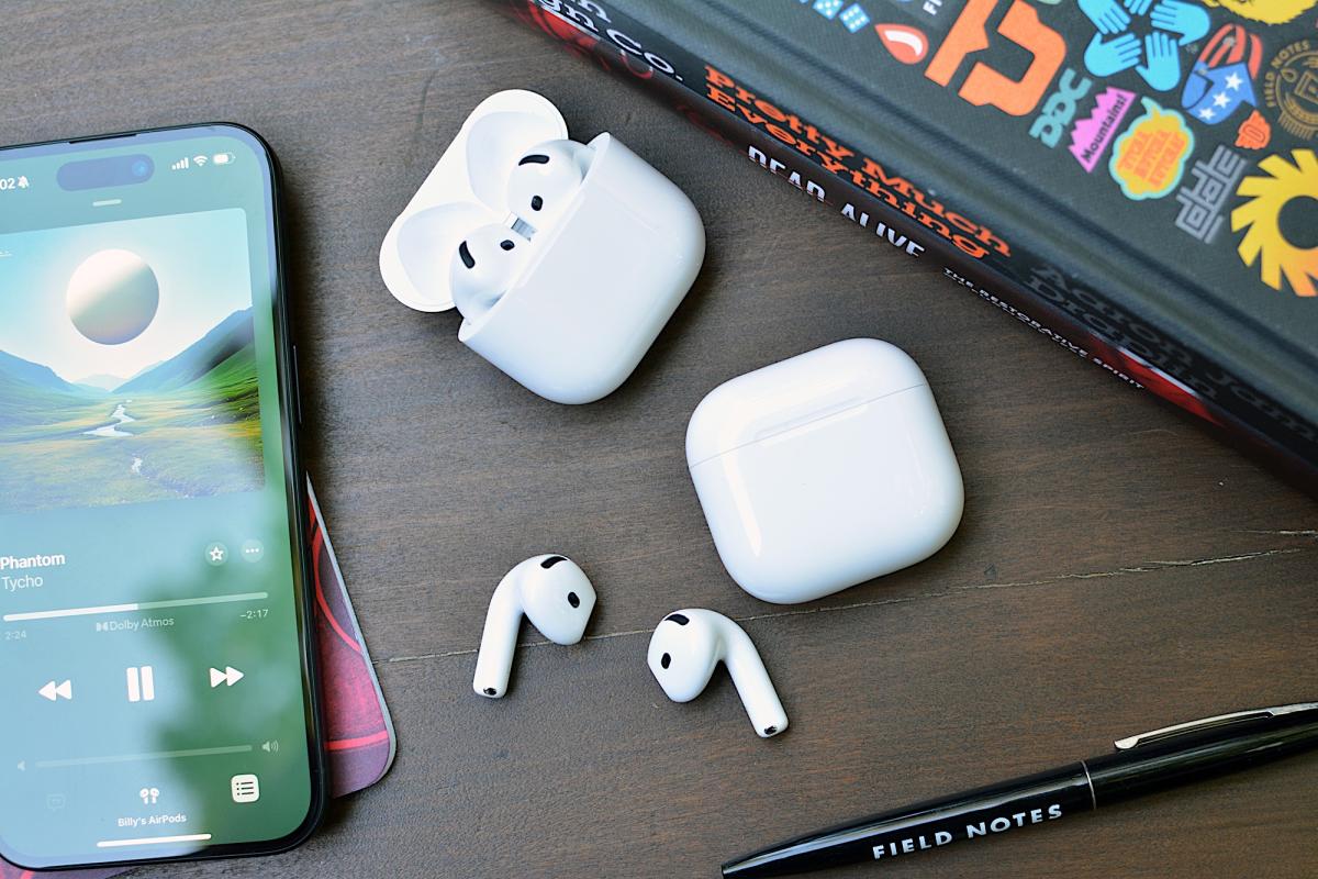 Los Apple AirPods 4 alcanzaron un mínimo histórico de $ 100, más el resto de las mejores ofertas tecnológicas de la semana