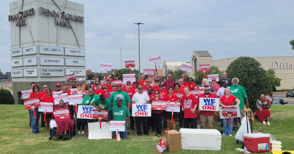 Una tienda Apple en Oklahoma City está cerca de aprobar un acuerdo sindical para sus trabajadores