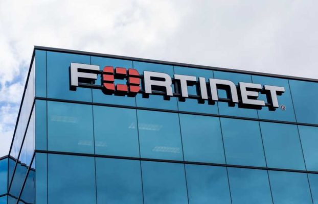 Fortinet confirma una brecha que probablemente filtró 440 GB de datos de clientes