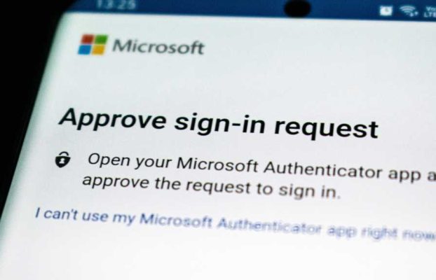 Microsoft corrige un fallo de diseño del autenticador tras ocho años sobrescribiendo cuentas