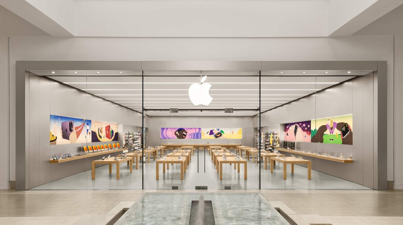 Cuasi-pandillas arrestadas por pelear en 2023 afuera de la Apple Store de Tokio