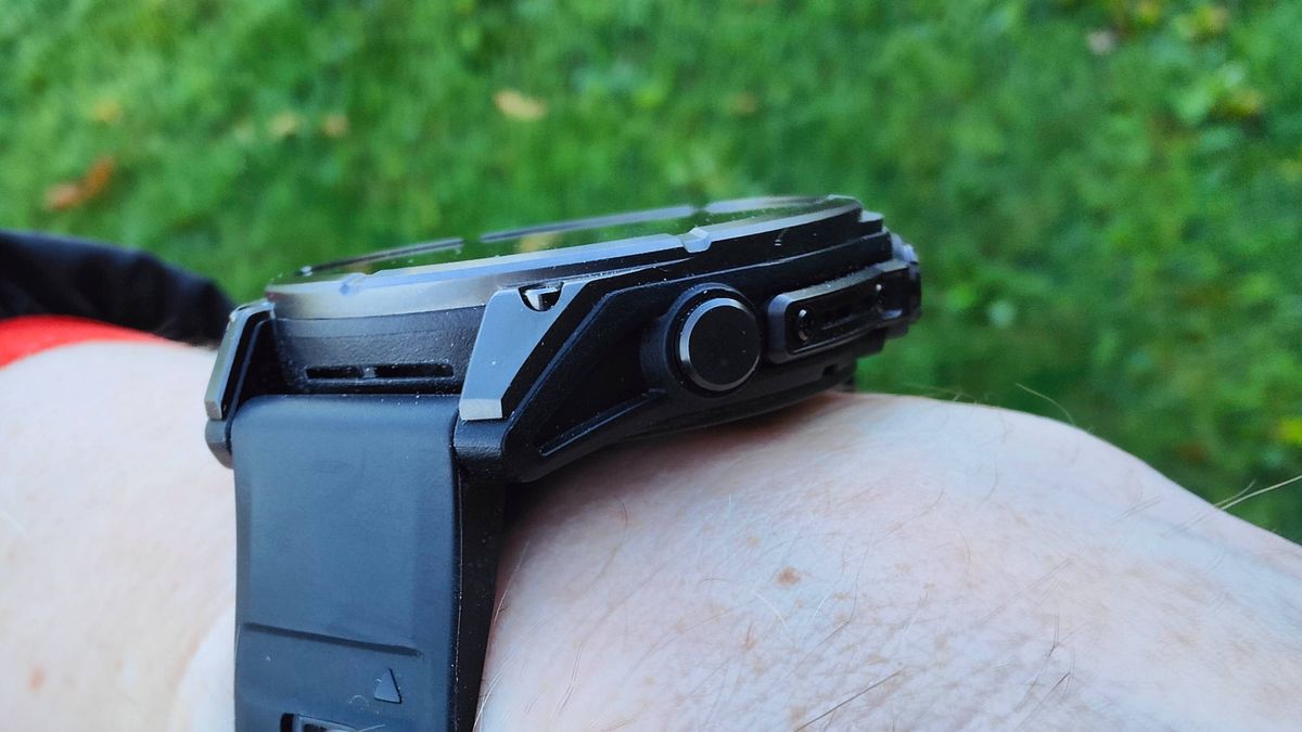 Los usuarios de Garmin Fenix ​​8 informan que el Fenix ​​8 (al que llamamos «perfecto») se bloquea al sumergirse en agua fría