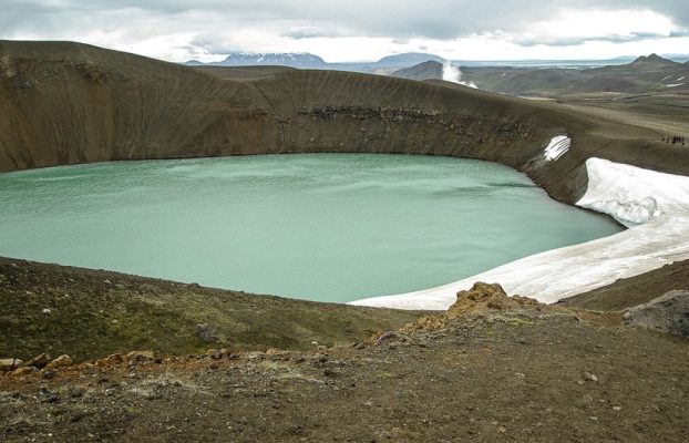 El lago Michigan tiene 40 cráteres gigantes en su fondo, confirman los científicos